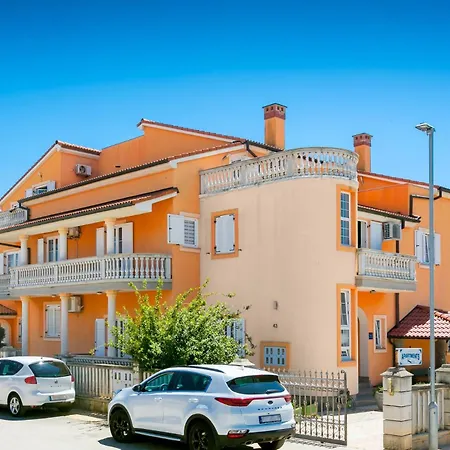 Marco Polo - D4 Second Floor - Mpolo Apartman *